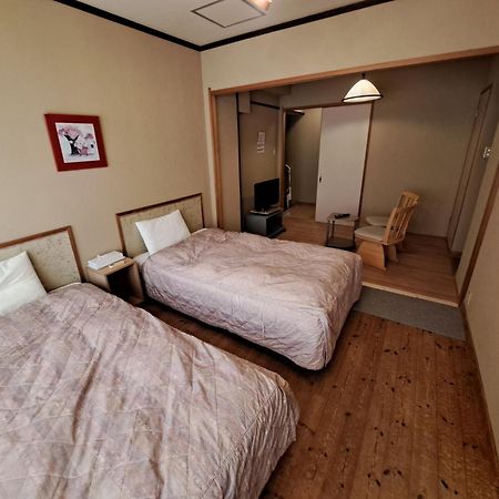 民宿ｉｎｎ しらはま　駅の宿 白浜町 エクステリア 写真