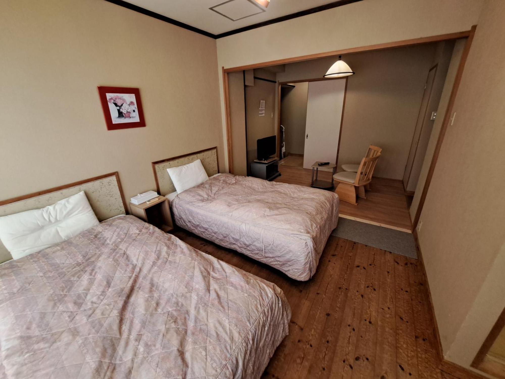民宿ｉｎｎ しらはま　駅の宿 白浜町 エクステリア 写真