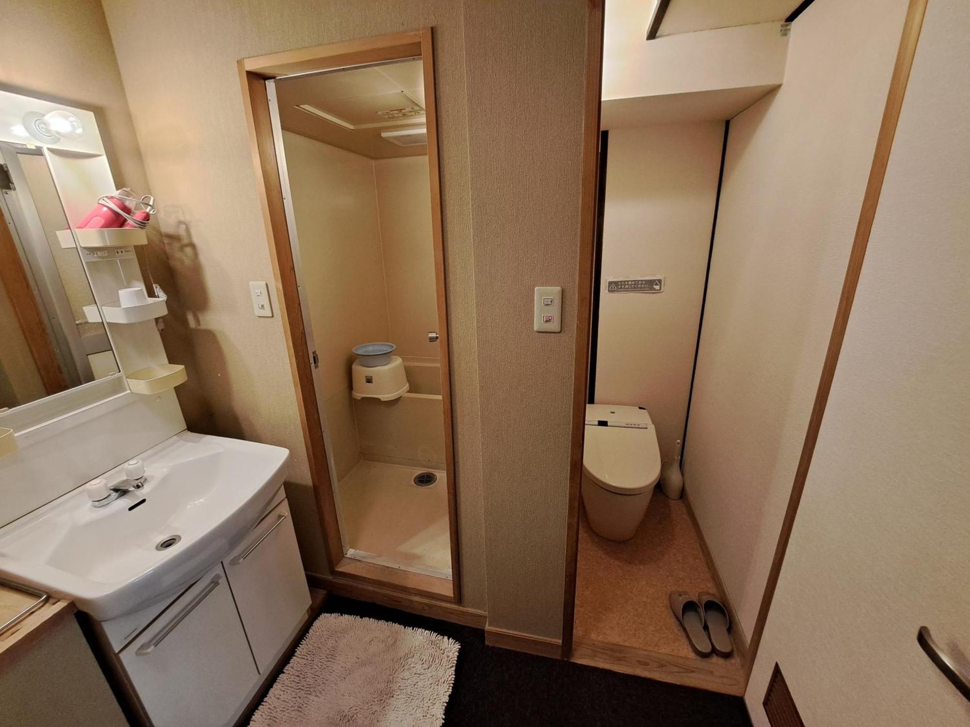 民宿ｉｎｎ しらはま　駅の宿 白浜町 エクステリア 写真
