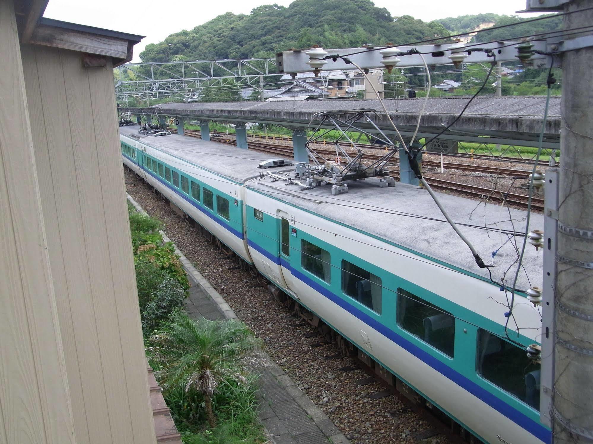 民宿ｉｎｎ しらはま　駅の宿 白浜町 エクステリア 写真
